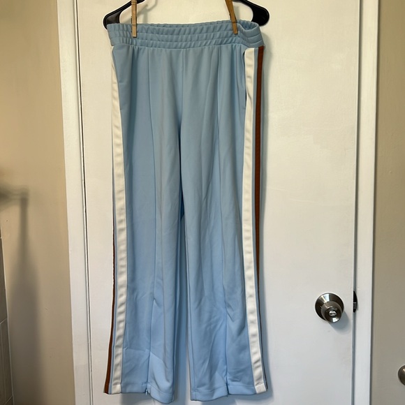 Wild Fable Track Suit - Picture 2 of 2